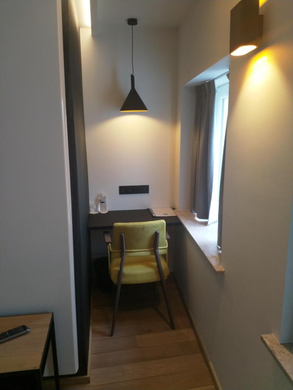 Hotel Kronacker Tienen Exteriör bild